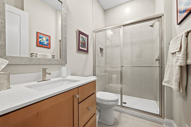2017 Froman Dr, Economy, PA 15005