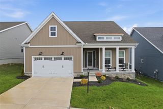 2017 Froman Dr, Economy, PA 15005