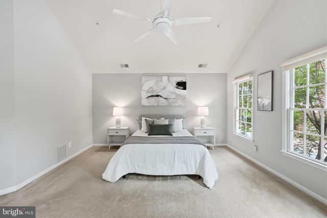 306 OAK KNOLL TER, Rockville, MD 20850