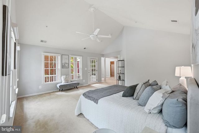 306 OAK KNOLL TER, Rockville, MD 20850