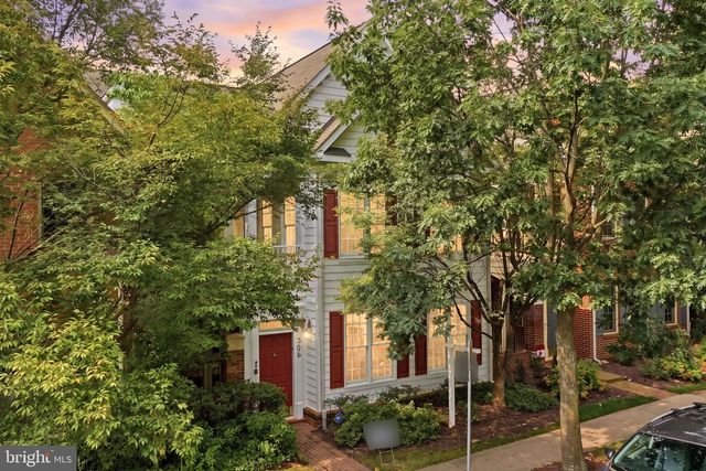306 OAK KNOLL TER, Rockville, MD 20850