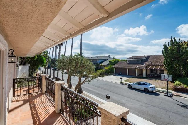 3554 Seaglen, Rancho Palos Verdes, CA 90275