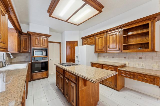 8015 Democracy Court, Spring, TX 77379