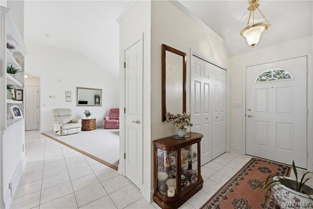 6981 Pintail Court, Wheatfield, NY 14120