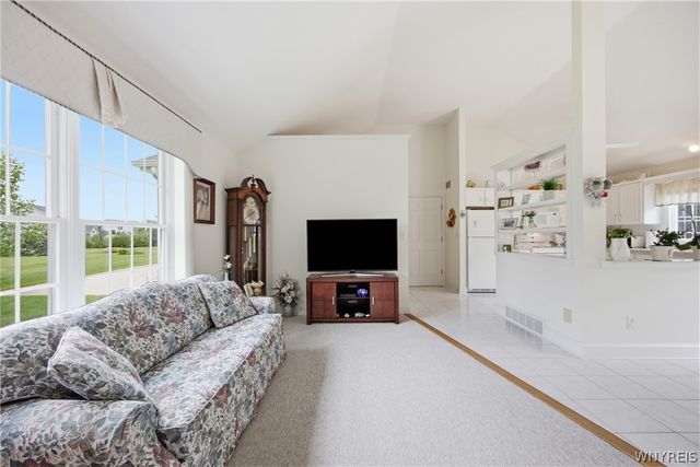 6981 Pintail Court, Wheatfield, NY 14120