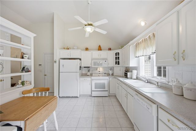 6981 Pintail Court, Wheatfield, NY 14120