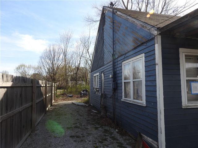 1511 W Huntsville Avenue, Springdale, AR 72764