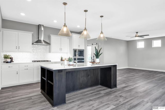 5513 N 191st Street, Elkhorn, NE 68022