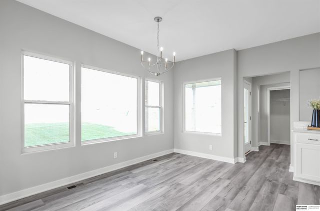 5513 N 191st Street, Elkhorn, NE 68022