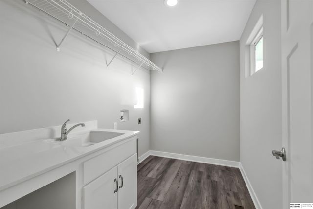 5513 N 191st Street, Elkhorn, NE 68022