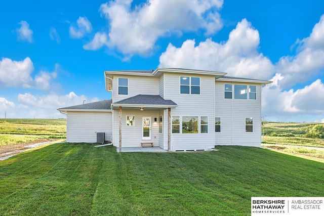 5513 N 191st Street, Elkhorn, NE 68022