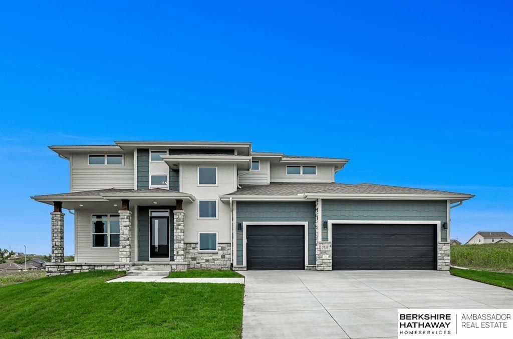 5513 N 191st Street, Elkhorn, NE 68022