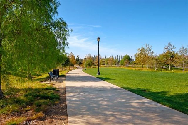 204 Overbrook, Irvine, CA 92620