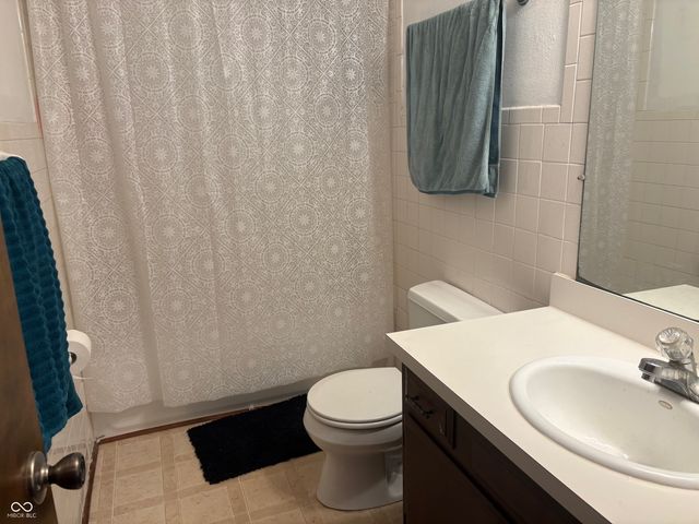 2124 Jackson Lane, Anderson, IN 46011