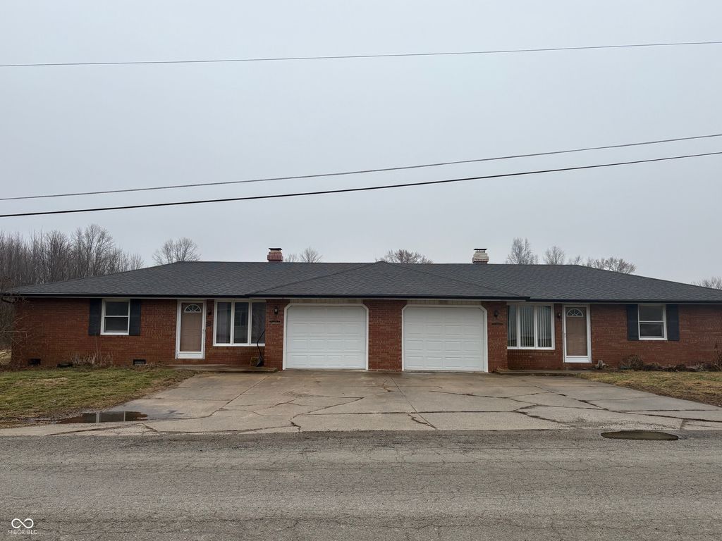 2124 Jackson Lane, Anderson, IN 46011