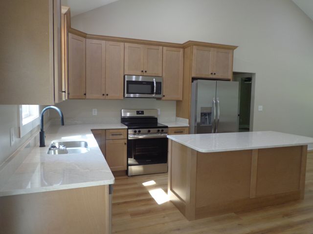 700 Hillcrest Rd, Waverly, TN 37185