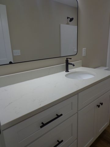 700 Hillcrest Rd, Waverly, TN 37185