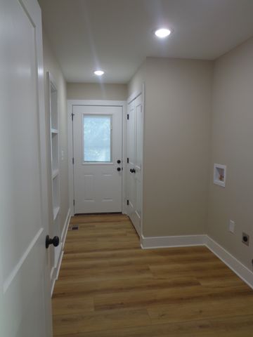 700 Hillcrest Rd, Waverly, TN 37185