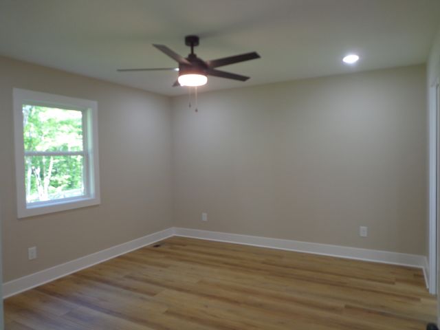 700 Hillcrest Rd, Waverly, TN 37185