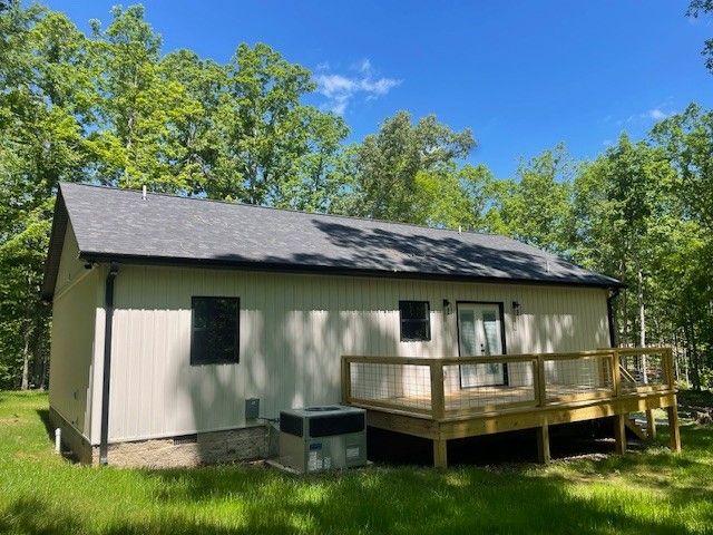 700 Hillcrest Rd, Waverly, TN 37185
