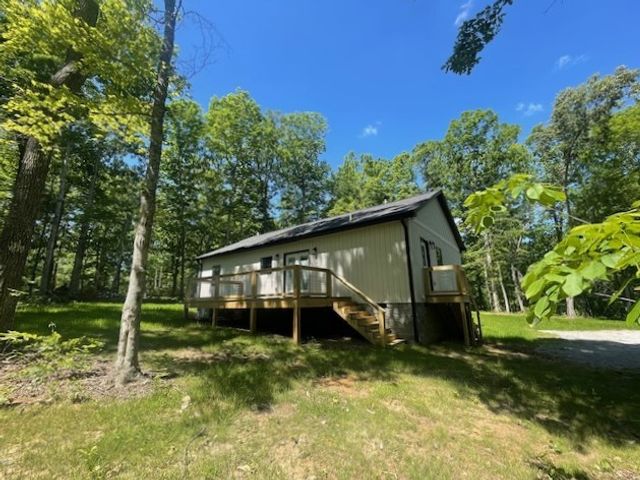 700 Hillcrest Rd, Waverly, TN 37185