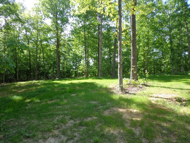 700 Hillcrest Rd, Waverly, TN 37185