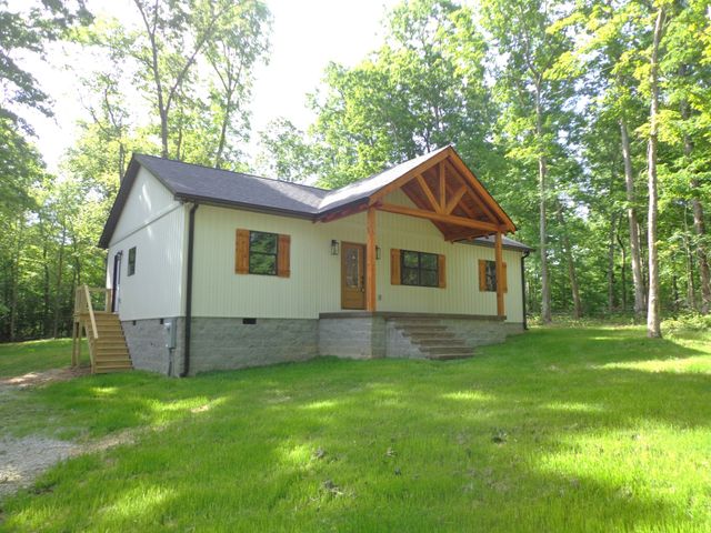 700 Hillcrest Rd, Waverly, TN 37185