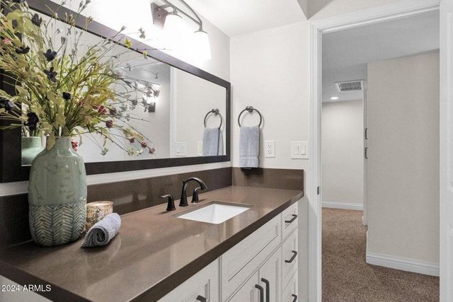 4883 N Granite Reef Road, Scottsdale, AZ 85251