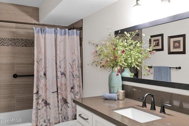 4883 N Granite Reef Road, Scottsdale, AZ 85251