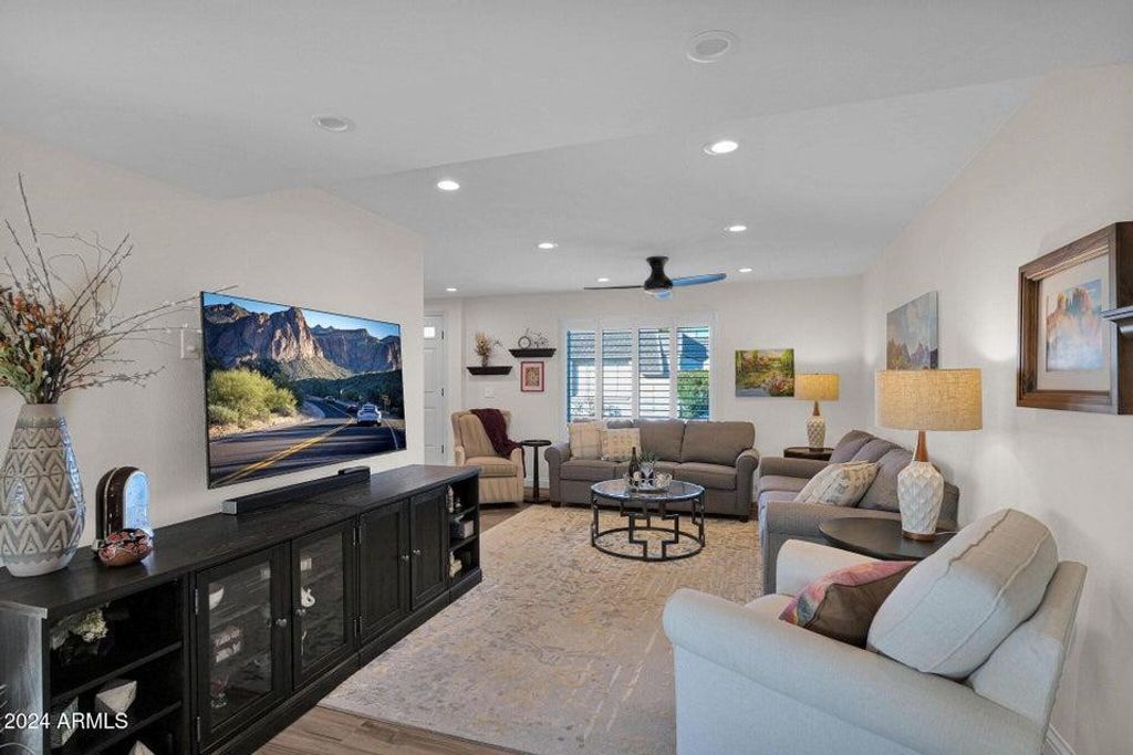 4883 N Granite Reef Road, Scottsdale, AZ 85251