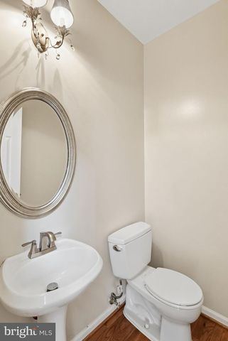 5106 LEATHERBACK RD, Woodbridge, VA 22193