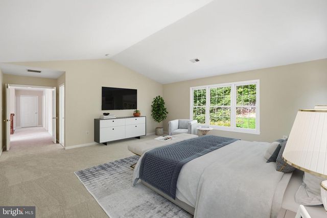 5106 LEATHERBACK RD, Woodbridge, VA 22193