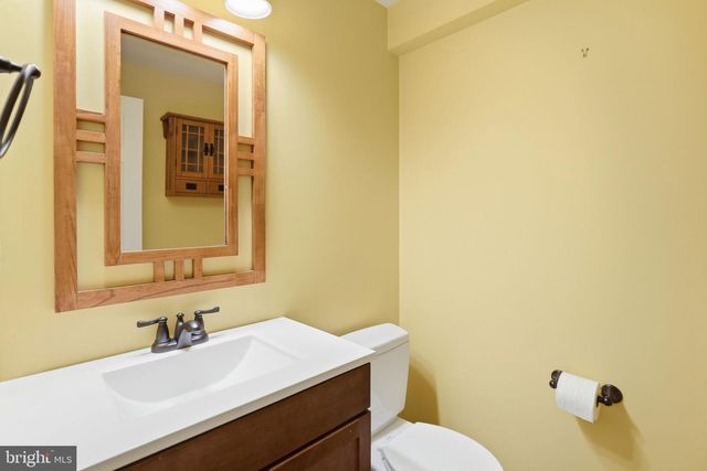5106 LEATHERBACK RD, Woodbridge, VA 22193