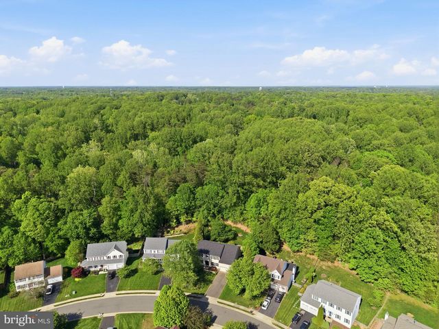5106 LEATHERBACK RD, Woodbridge, VA 22193