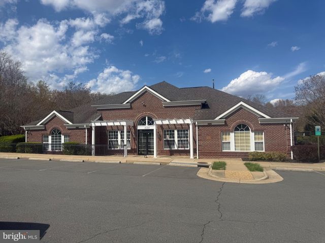 5106 LEATHERBACK RD, Woodbridge, VA 22193