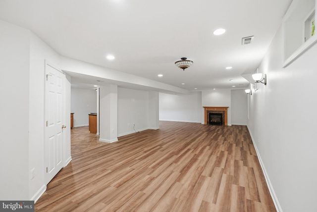 5106 LEATHERBACK RD, Woodbridge, VA 22193
