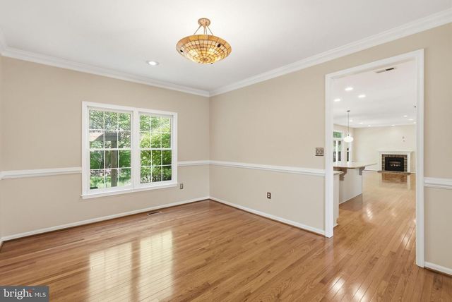 5106 LEATHERBACK RD, Woodbridge, VA 22193