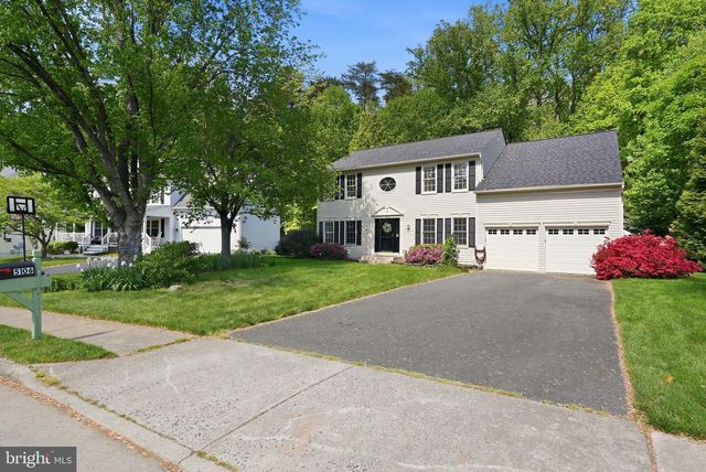5106 LEATHERBACK RD, Woodbridge, VA 22193
