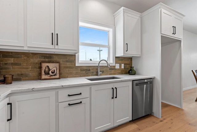 499 PAPERMILL CIRCLE, Kimberly, WI 54136