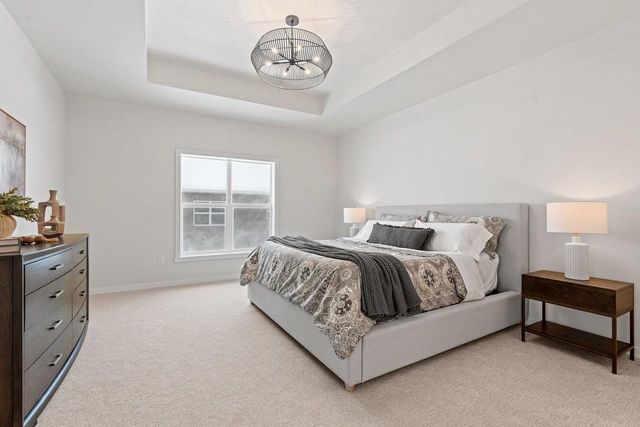 499 PAPERMILL CIRCLE, Kimberly, WI 54136