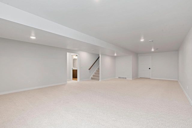 499 PAPERMILL CIRCLE, Kimberly, WI 54136