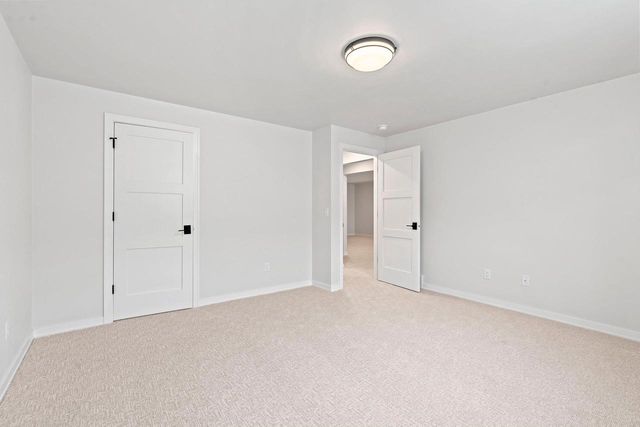 499 PAPERMILL CIRCLE, Kimberly, WI 54136