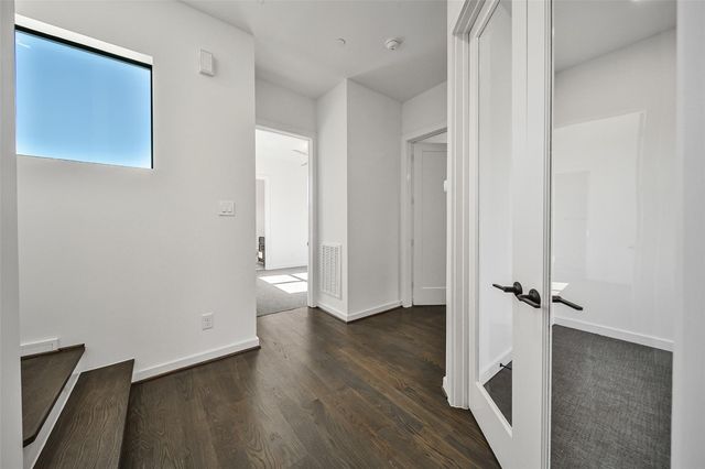 815 W 17th Street, Houston, TX 77008