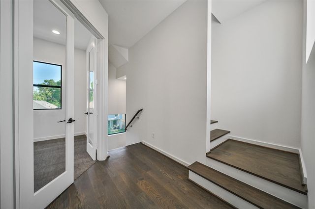 815 W 17th Street, Houston, TX 77008