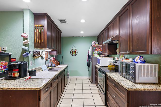 4918 Dare Ln, San Antonio, TX 78217