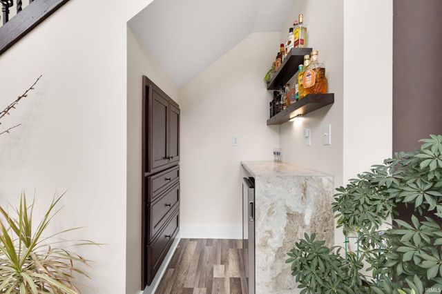 10810 Douglas Rd, Osceola, IN 46561
