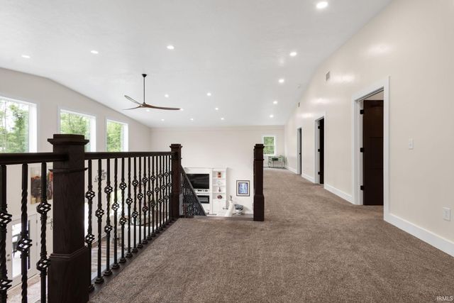 10810 Douglas Rd, Osceola, IN 46561