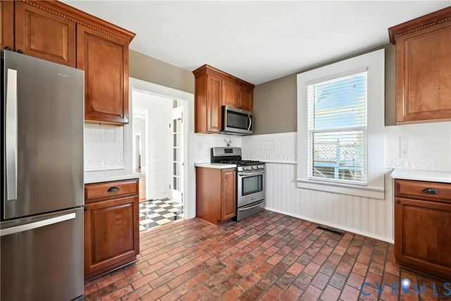 533 High St, Petersburg, VA 23803
