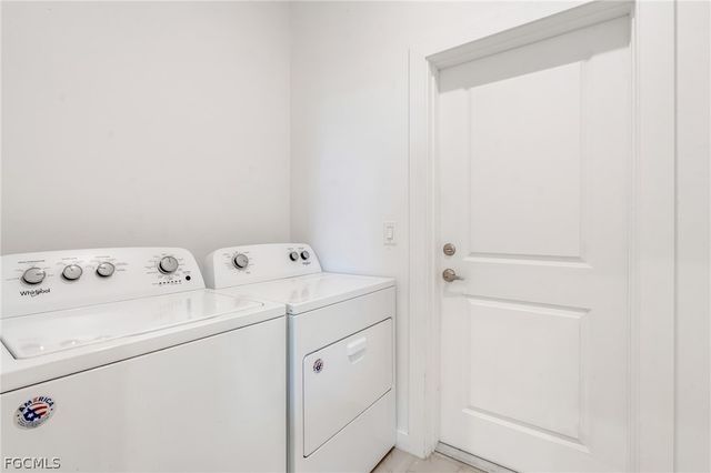 2725 SW Embers TER, Cape Coral, FL 33991