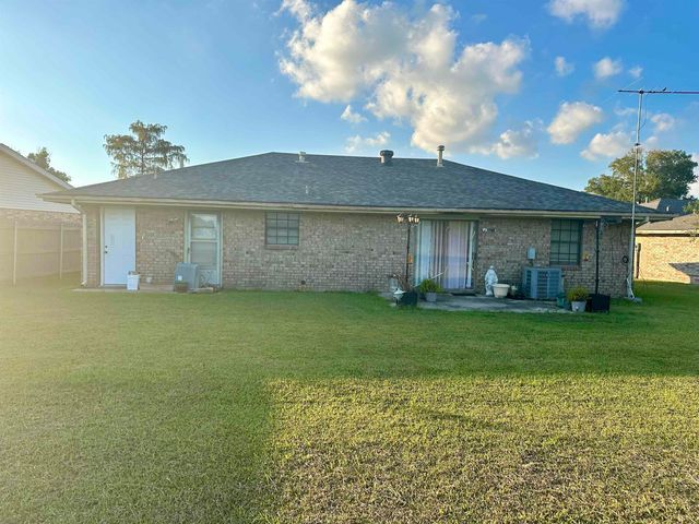112 Odelia Circle, Houma, LA 70363